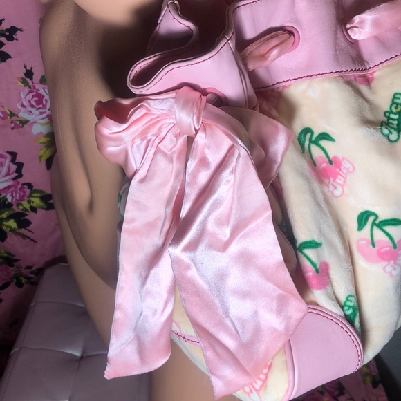 Juicy couture daydreamer purse velvet bow cherry - Picture 4 of 8